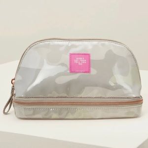 Stella & Dot Crush It Pouf in Camo Bluch